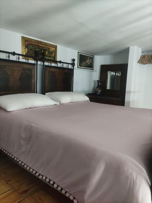 Colosseo Vintage Apartment Rome Bagian luar foto